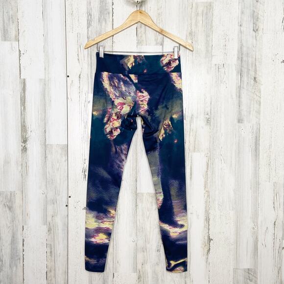 Onzie Abstract Print Yoga Leggings Multicolor Gym Activewear Pilates Size S - Picture 10 of 12